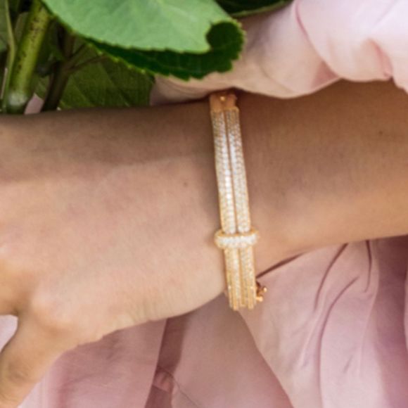 🔥 NWT HOT DESIGNER INSPIRED PROSECCO BRACELET SILVER MICRO PAVED BRACELET - Picture 2 of 12